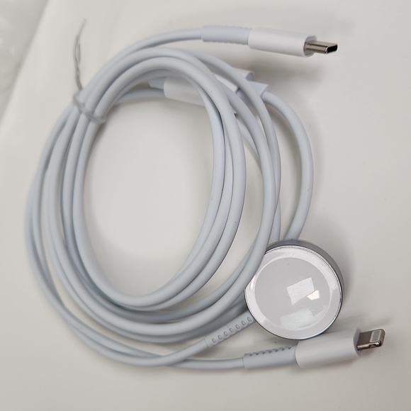 APPLE 2 in 1 Fast Charger/Data For IPhone 14-11, IWatch 8-1, NWT in box - Picture 7 of 12